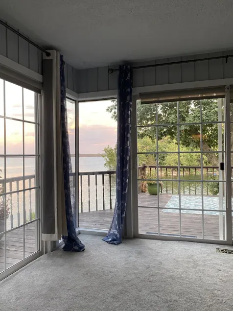It's all about the views, the dock and that location!!! - Image 1