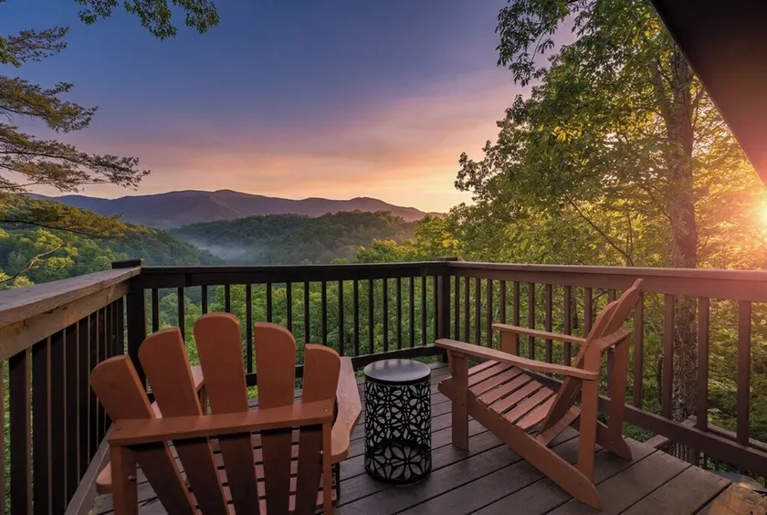 MsBeeHaven'*Views*Hiking*Pets OK*3Bd/3BA - Image 1