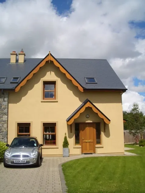 Beaufort, Killarney - 3 bed house, sleeps 6 - Image 1