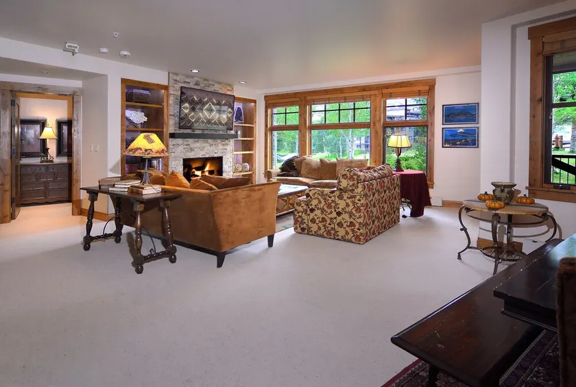 WestWall Lodge - Image 1