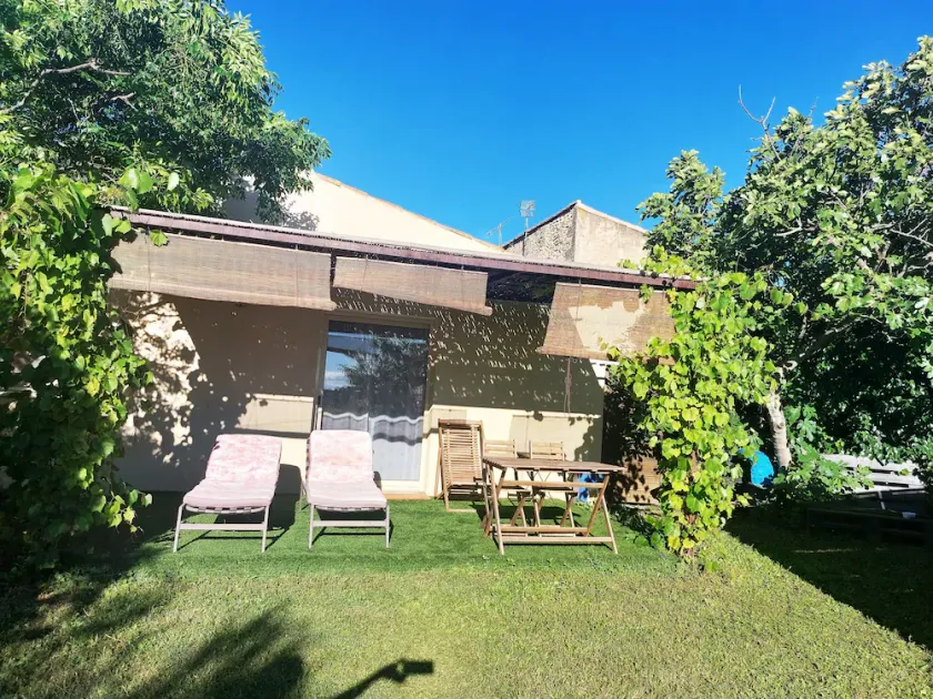 Escattou : with swimming pool, private garden in a quiet area - Image 1