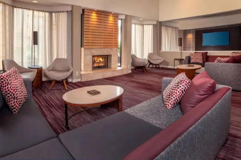 Prime Location! Pet-Friendly Property, Free Parking, Onsite Indoor Pool - Image 1