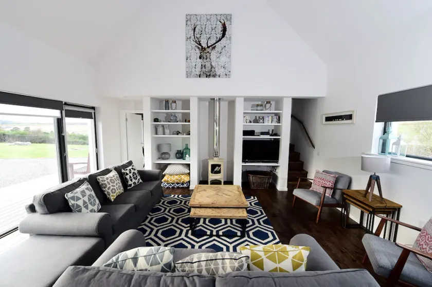 Stunning 4 bedroom countryside retreat - Image 1