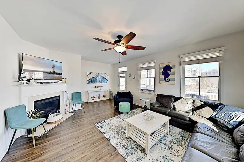 Bayside Resort Golf Club Townhome-Walk to pool, playground, tennis.  Sleeps 11 - Image 1