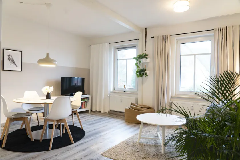 Cozy apartment for couples or families - Image 1