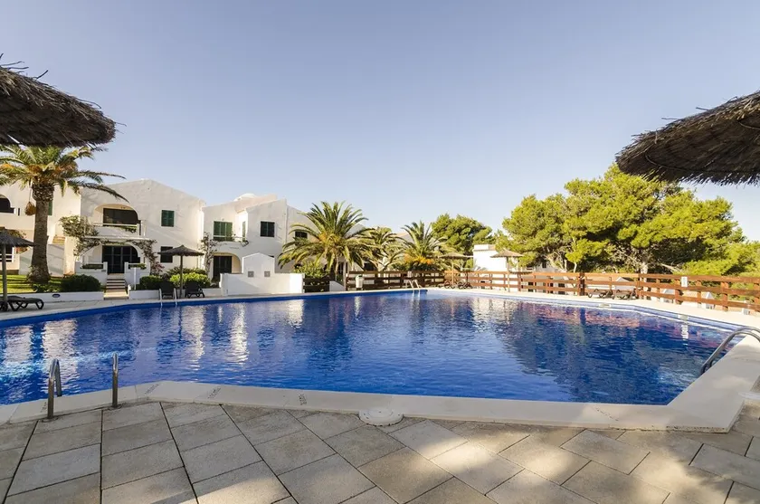 Duplex lejlighedstype parcelhus med pool, aircondition, grill - Image 1
