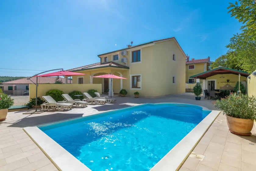 Villa Monica con piscina privada - Image 1