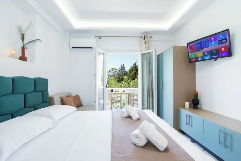 Anais Luxury Living - Green by CorfuEscapes - Image 1