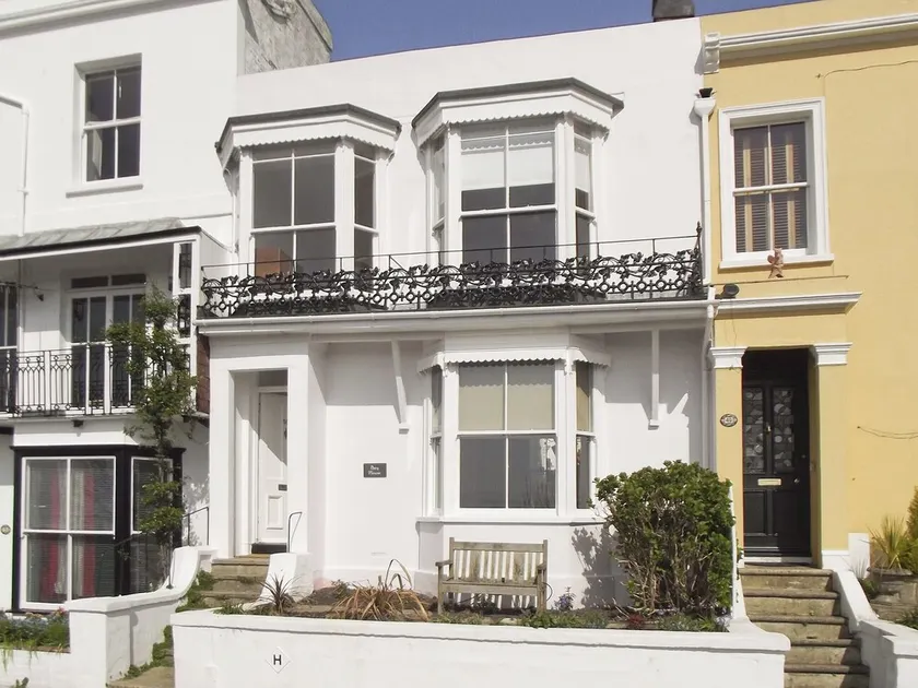 3 chambres à coucher à Hastings - Image 1
