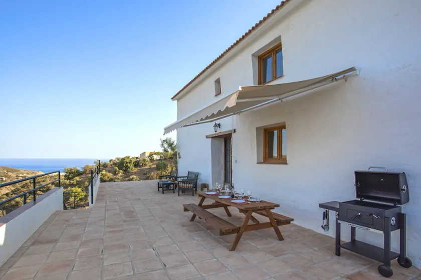 Country house 15 minutes from the beach - Image 1