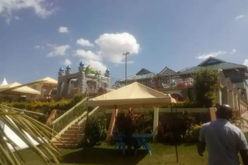 Flogarden Resort - Image 1