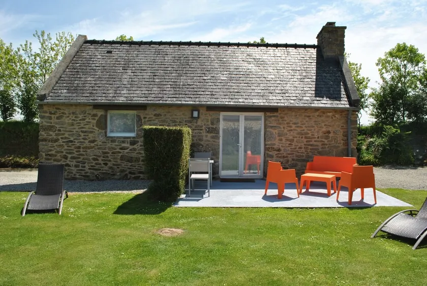 Charmante Maison Bretonne Avec Piscine Chauffée - Image 1