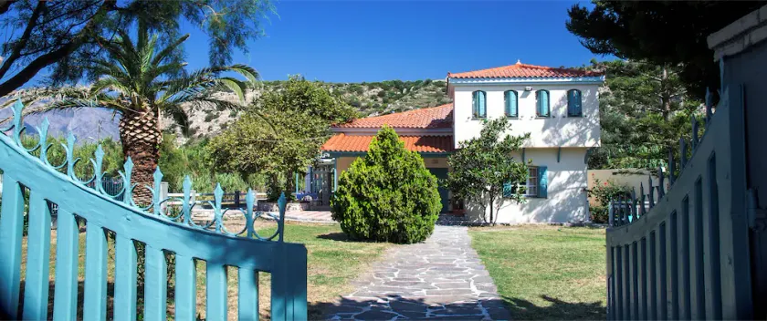 Luxury villa Samos - Image 1