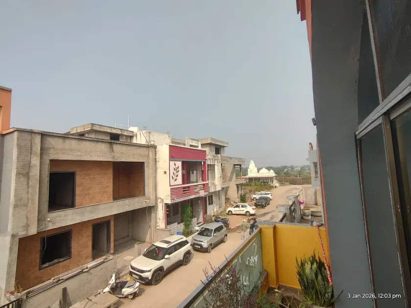 Mahakali Homestay - Image 1