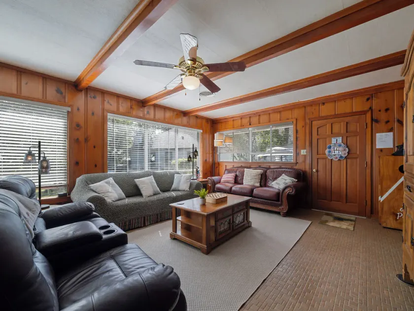 J's Place on Lake Whitney - Image 1
