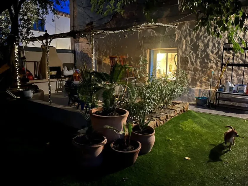 Townhouse in the heart of Provence - Image 1