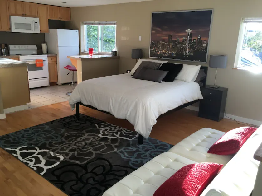 Hill Top Flat With Wifi, Parkering og A / C - Image 1