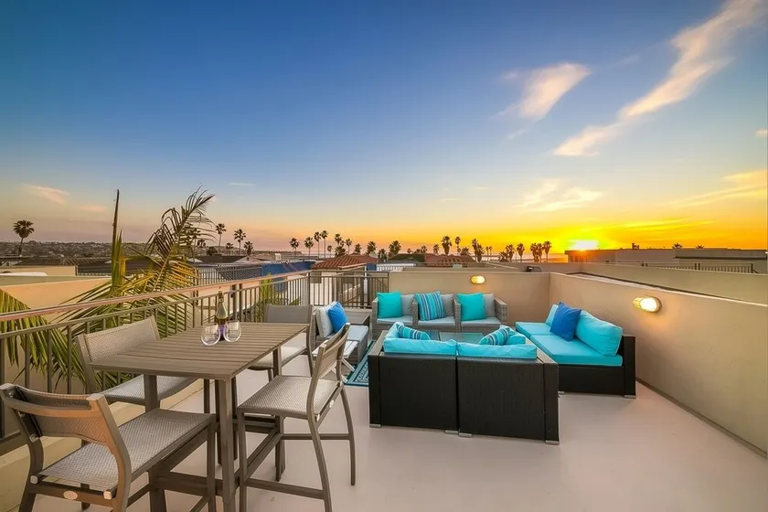 Stunning South Mission Home with Private Rooftop & Ocean Views! - Image 1