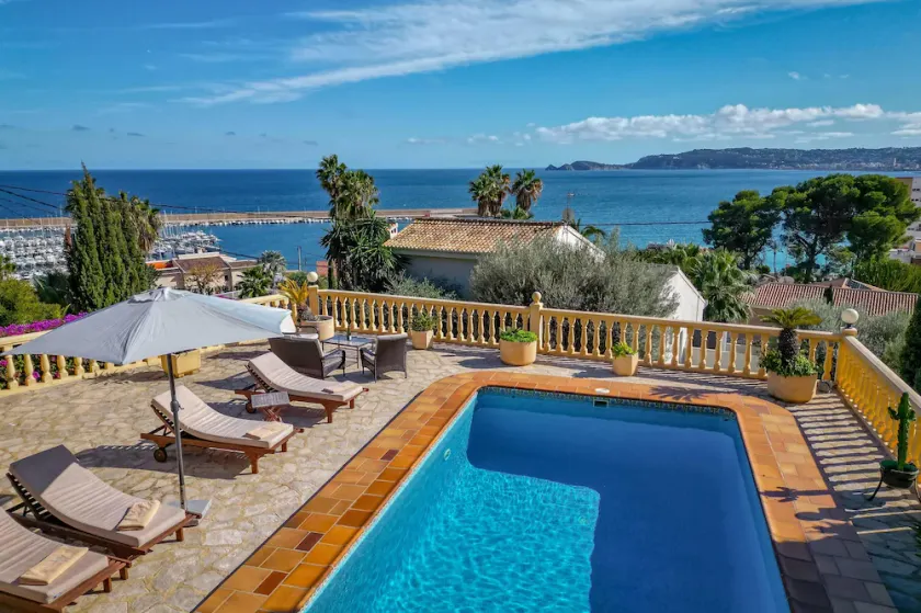 Underbar och lyxigt villa  med privat bassäng i Javea, Costa Blanca, Spanien för 4 personer - Image 1