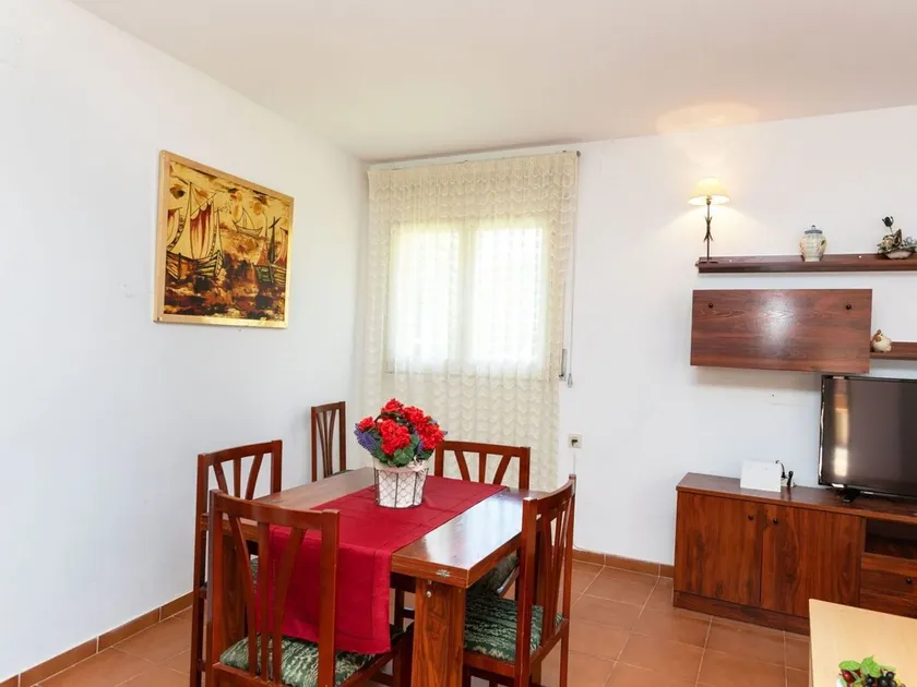 Vacation Home em Calonge com 6 quartos e capacidade para 10 pessoas - Image 1