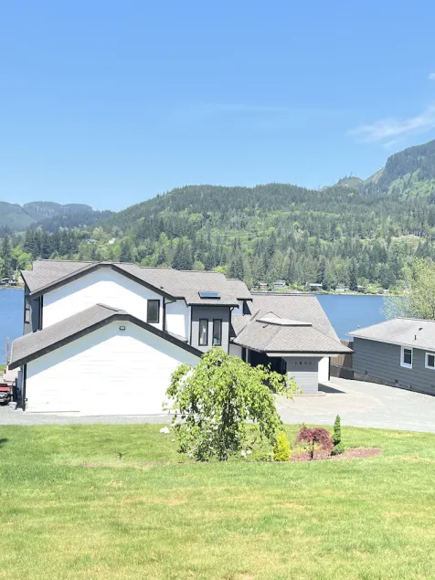 PNW & PLAY @ Lake Samish - Image 1