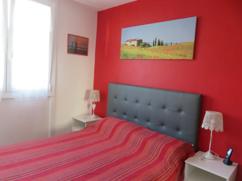 NICE NORD 2 ROOMS IN QUIET AREA, WIFI, AIR CONDITIONING, BALCONY AND PARKING - Image 1