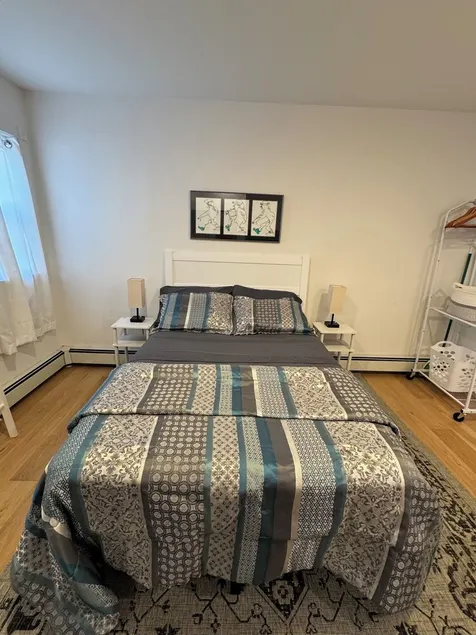Beautiful Private Studio Apartment! - Image 1