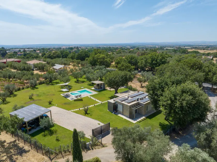 Newly built villa with swimming pool, just 5 minutes from the center of Viterbo. - Image 1