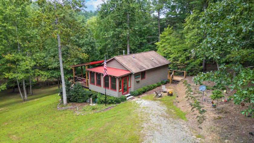 Cottage de luxe tranquille dans les montagnes Blue Ridge! - Image 1