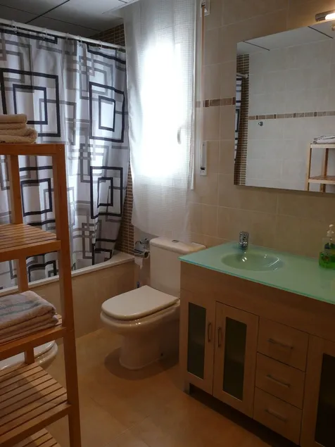 Relaxing House. Near the Sea. Private parking. Barbecue. Air-conditioning. - Image 1