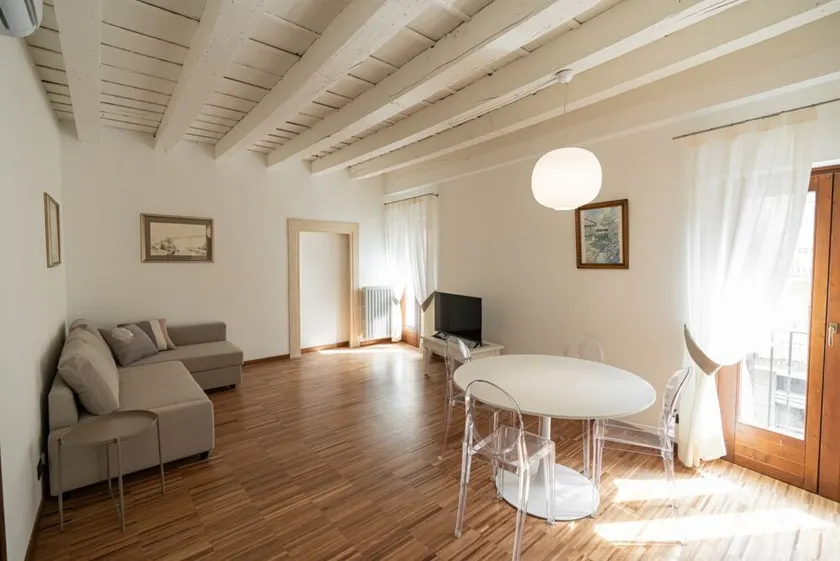 Bright Residenza Marconi 2, 200 meters from the Arena - Image 1