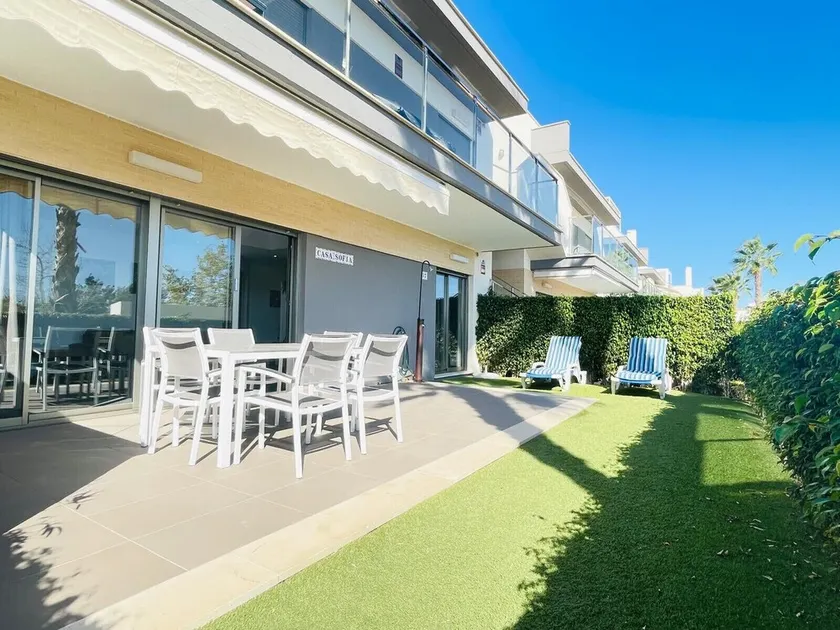 3077 Residencia AZAHAR GARDEN - Image 1