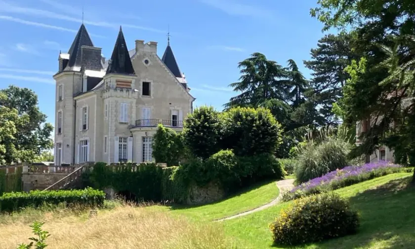 Le château La Villaine Magnifique château au cœur de la Touraine - Image 1