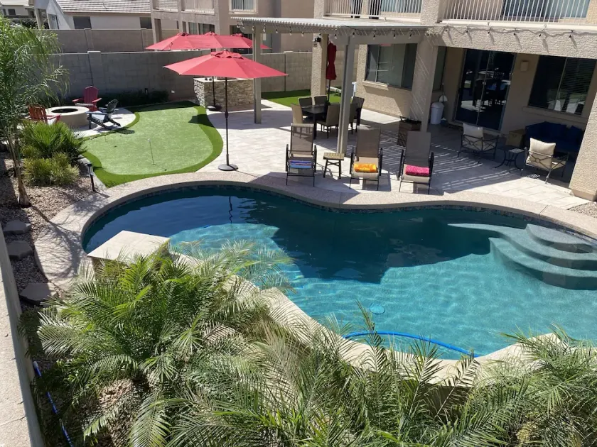 Spacious Oasis in Surprise. 1 mile from Surprise Stadium and city center.  - Image 1
