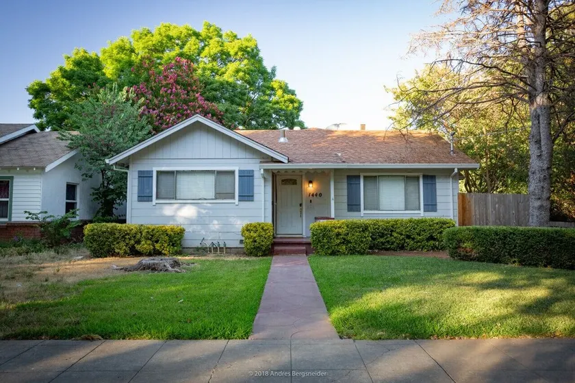 Charming 3 Bedroom 2 Bath Home in Chico’s Peaceful Avenues - Image 1