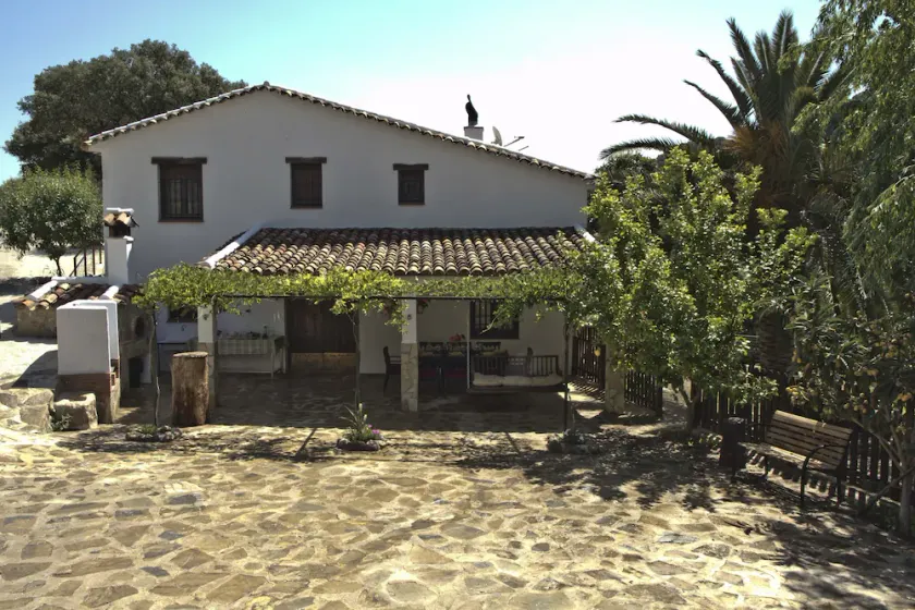 »LA POZAILLA 'hus og haver KARAKTER - Image 1