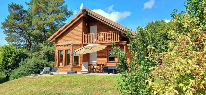 Superb Chalet 300m fra en af de smukkeste søer i Frankrig. - Image 1