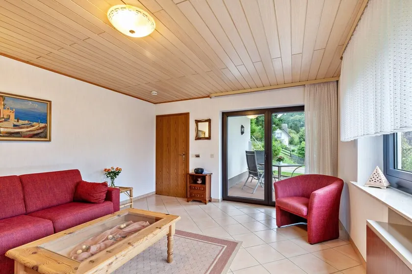 Apartamento \"Klug\" com terraço privado, jardim partilhado e Wi-Fi - Image 1