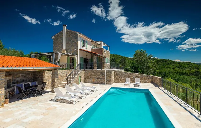 Nice home in Motovun with sauna - Image 1