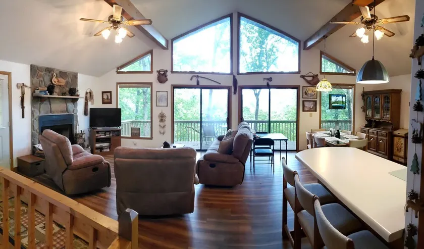 Cozy Bear Paw Mountain Retreat - Image 1