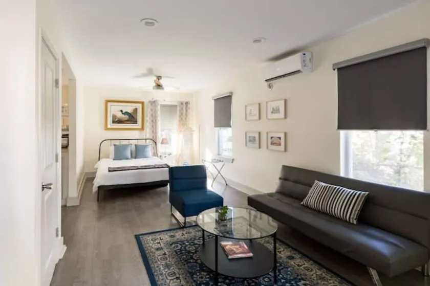 Urban Airstream Retreat - Image 1