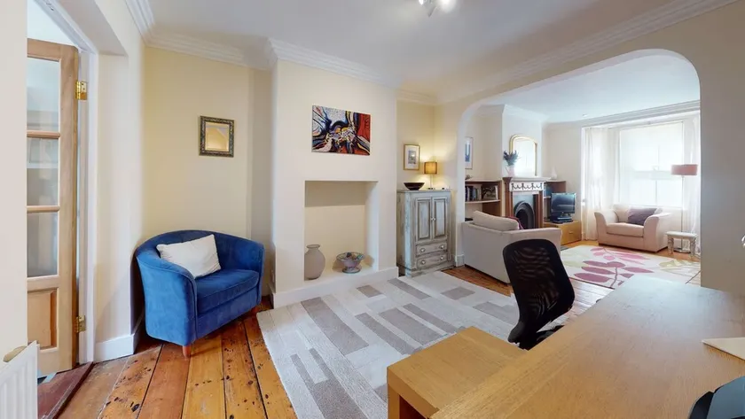 Princes Street | Oxford Holiday Let | 3 Beds & Sleeps 6 - Image 1