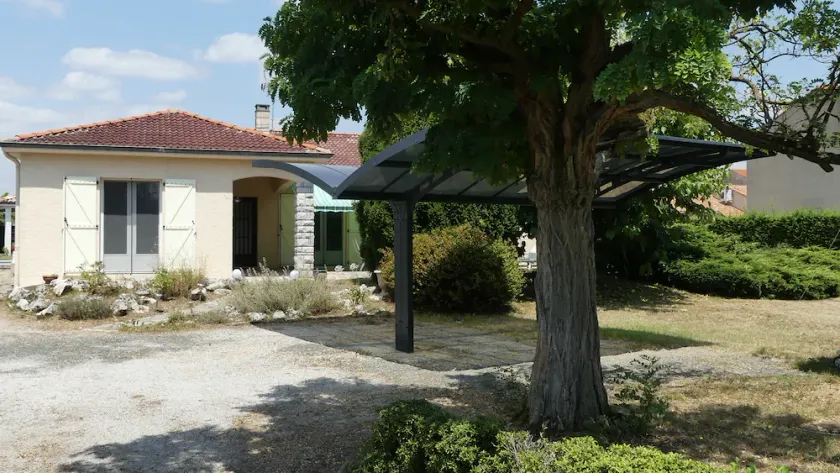 Gîte***** high comfort, air-conditioned, swimming pool, close to shops and leisure activities - Image 1