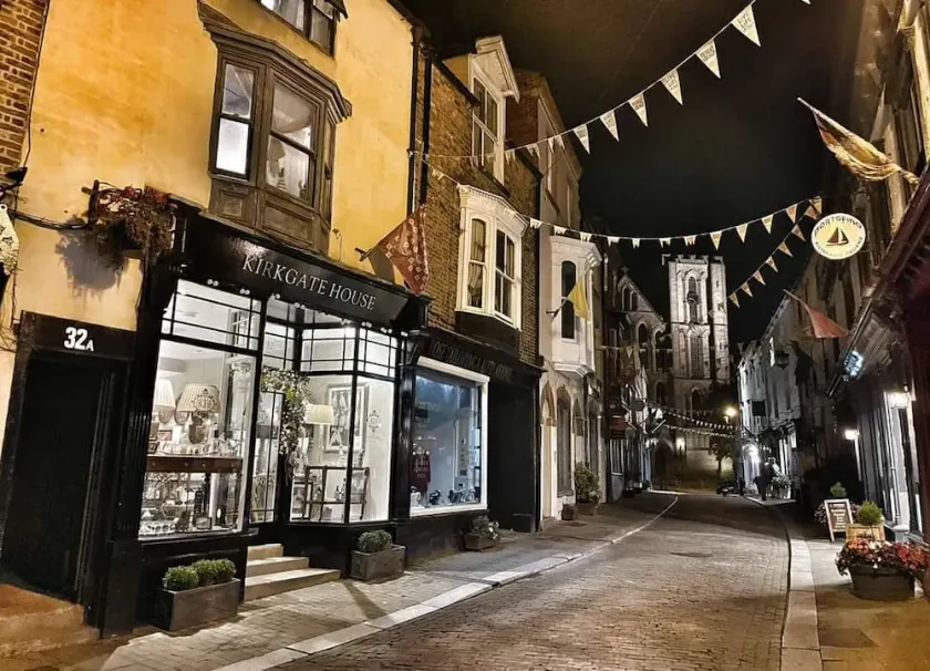 Central Ripon - Sleeps 3 - Garden - Pet Friendly - Image 1