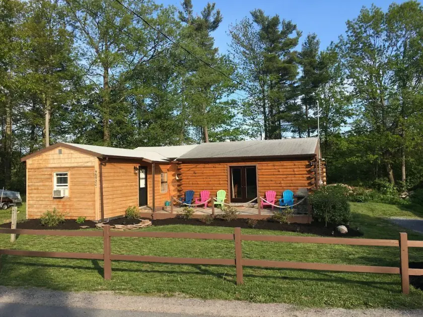 Super Clean, Pet Friendly Cottage! 3 sovrum! Inga extra avgifter !! - Image 1