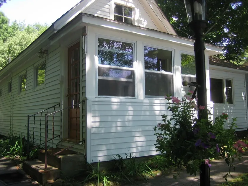 Big Squam Lake 2 BR Friday - Friday Weekly Rental - Image 1