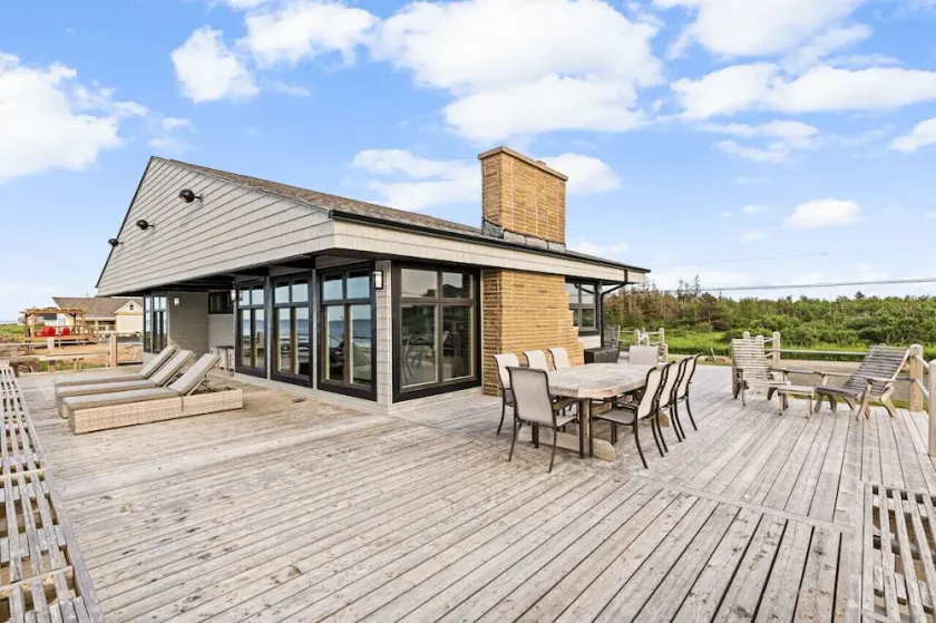 Ptit - 3 bedroom 2 bath Waterfront Oasis - Image 1