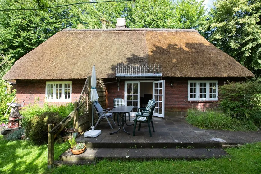 Casa Vacanze 'Ferienhaus Reetkate Breklum' con Terrazza Privata, Giardino e Wi-Fi - Image 1