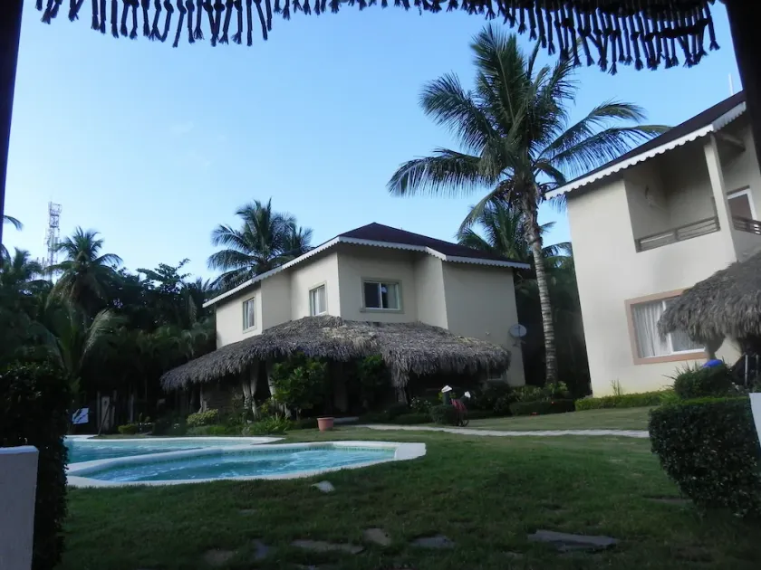 Villa Victoria, 7 minutes walking to Playa Bonita - Image 1