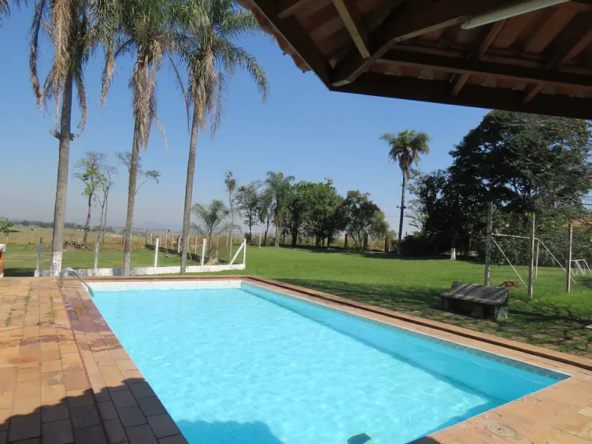 Swimming pool, five bedrooms, air conditioning, steam sauna, sand court, soccer field... - Image 1